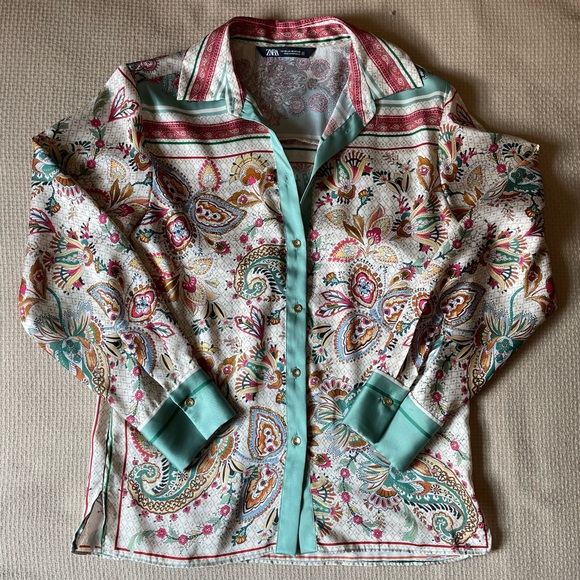 Zara printed button down - Picture 2 of 4